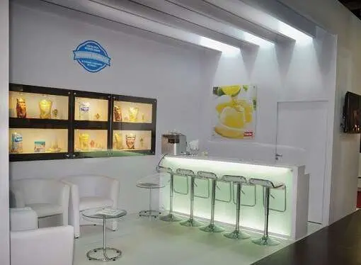 Balcão para feiras e estandes