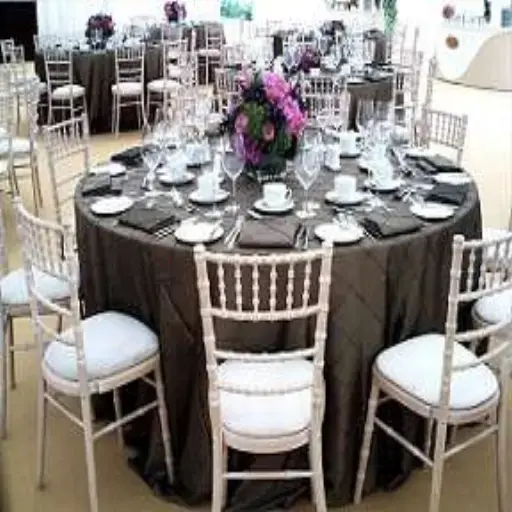 Mesa com Cadeiras para Eventos Corporativos - Rental Brasil Locação de Móveis